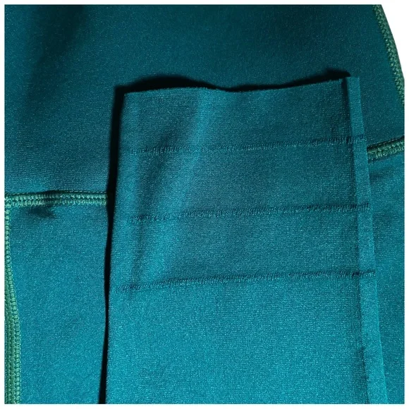 FABLETICS - Picture 5 of 8